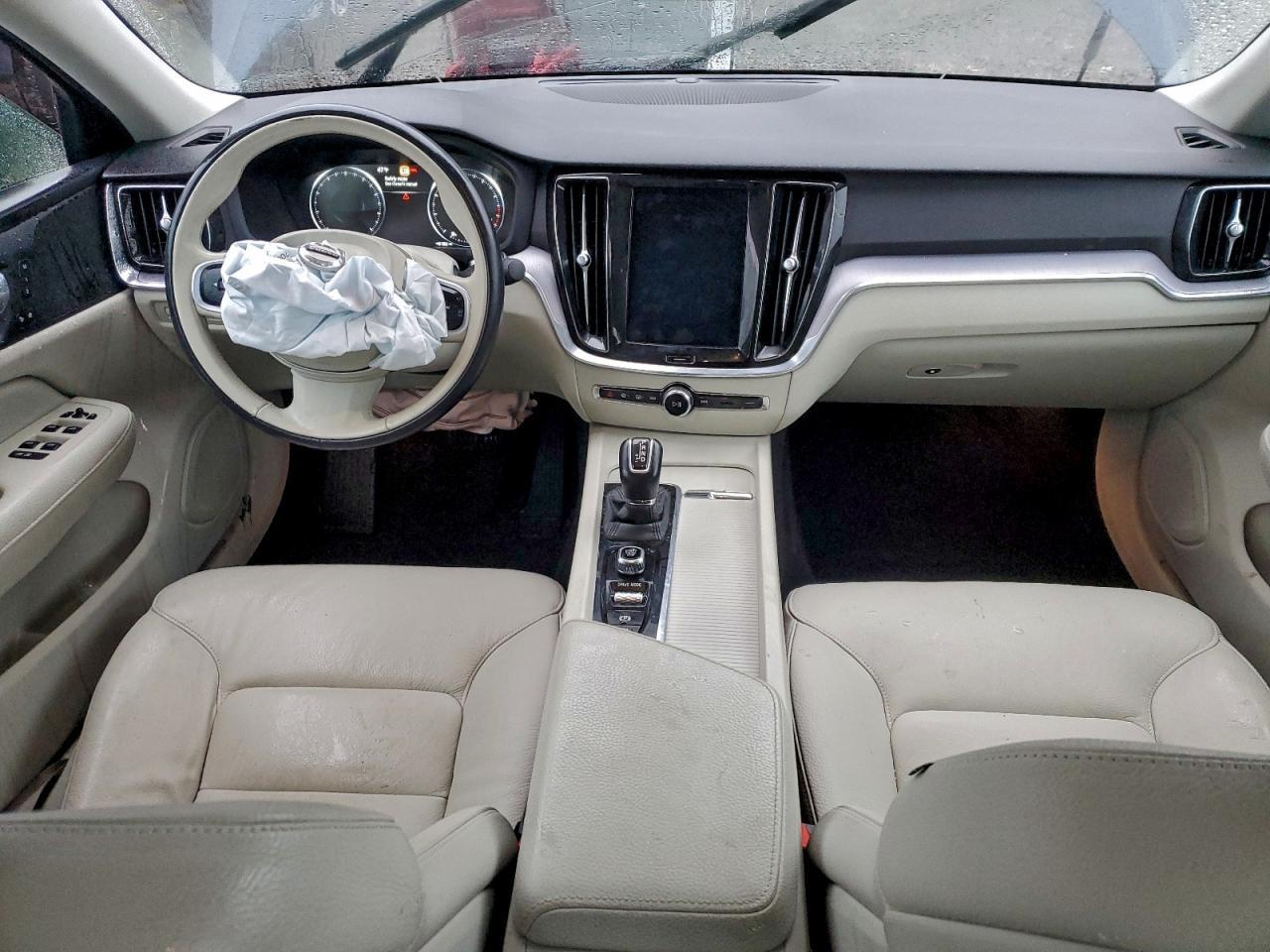 2020 VOLVO S60