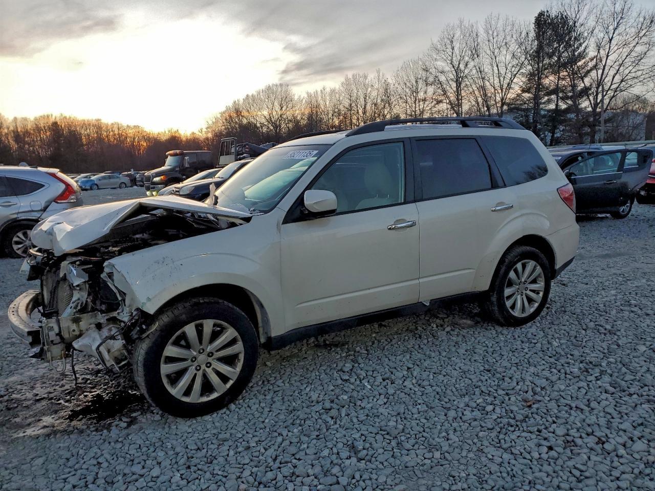 2013 SUBARU FORESTER