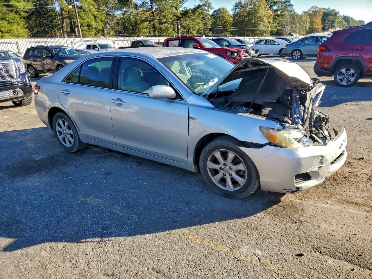 2010 TOYOTA CAMRY