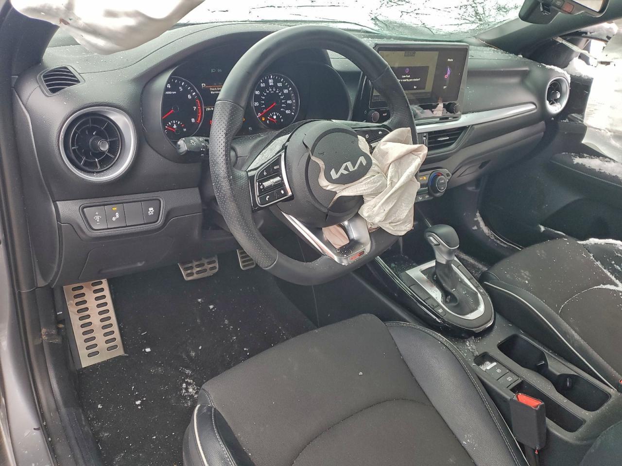 2024 KIA FORTE