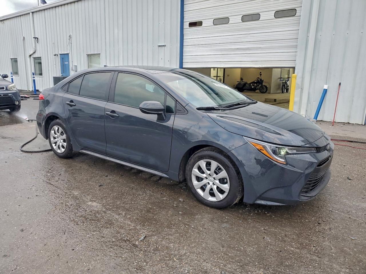 2025 TOYOTA COROLLA