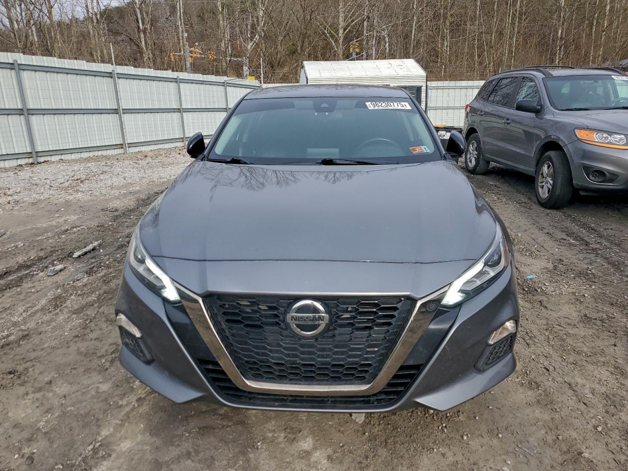 2022 NISSAN ALTIMA