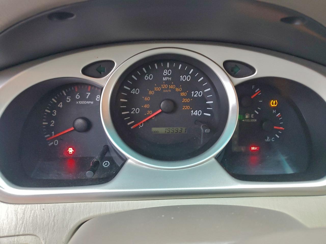 2005 TOYOTA HIGHLANDER