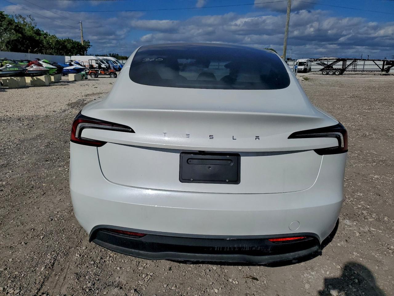2025 TESLA MODEL 3