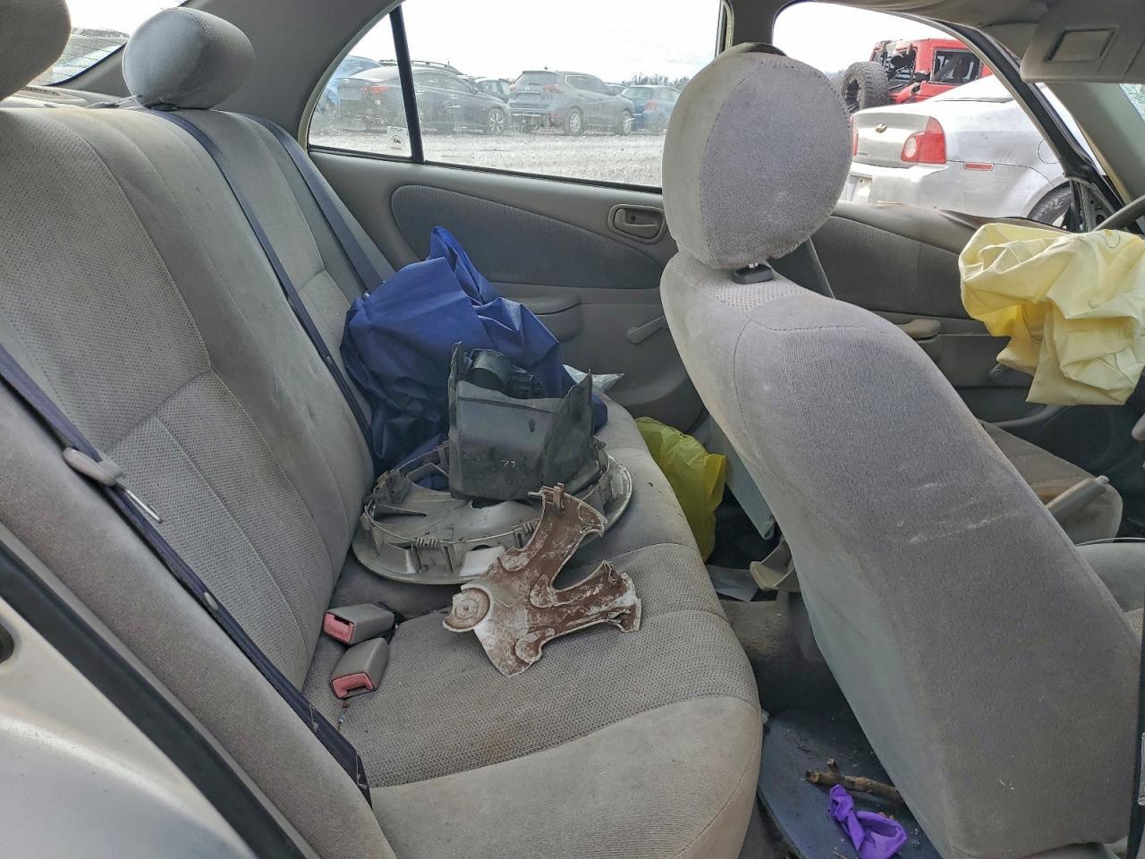 2001 TOYOTA COROLLA