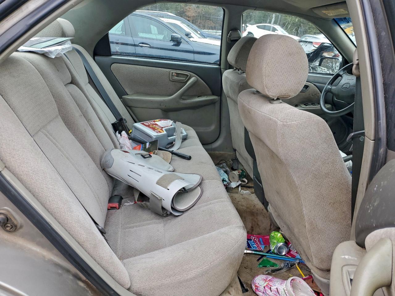 2001 TOYOTA CAMRY