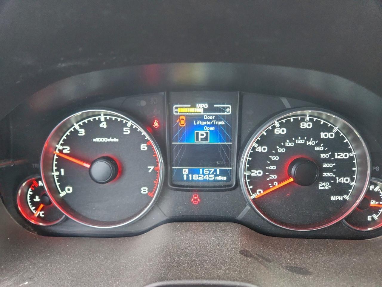 2013 SUBARU Outback