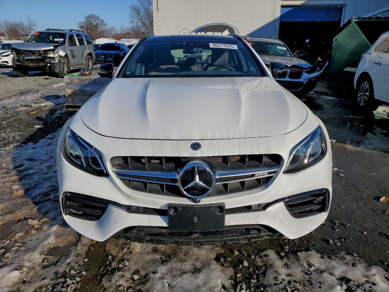 2019 MERCEDES-BENZ E-Class
