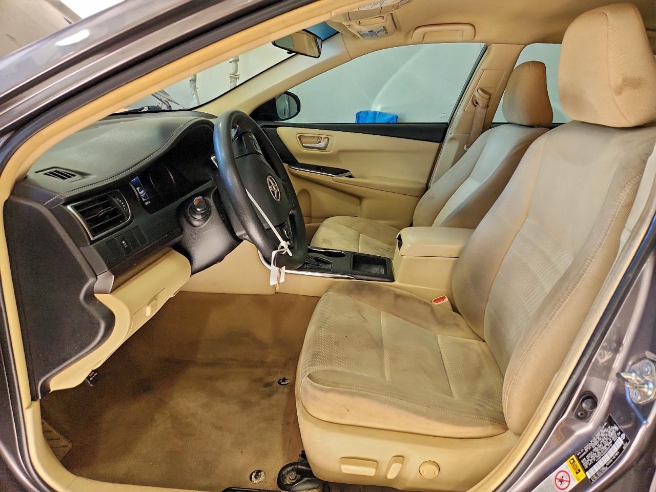 2016 TOYOTA CAMRY