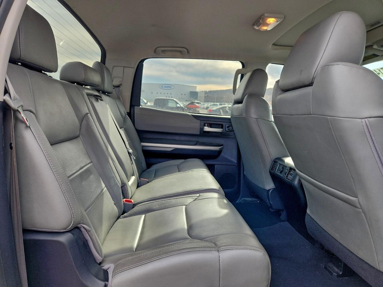 2014 TOYOTA TUNDRA