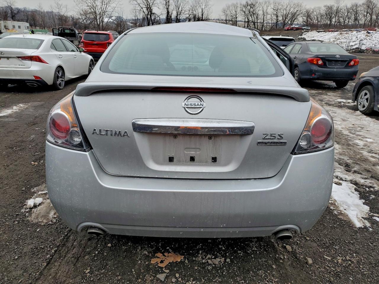 2011 NISSAN ALTIMA