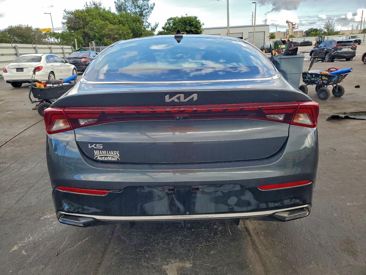 2023 KIA K5