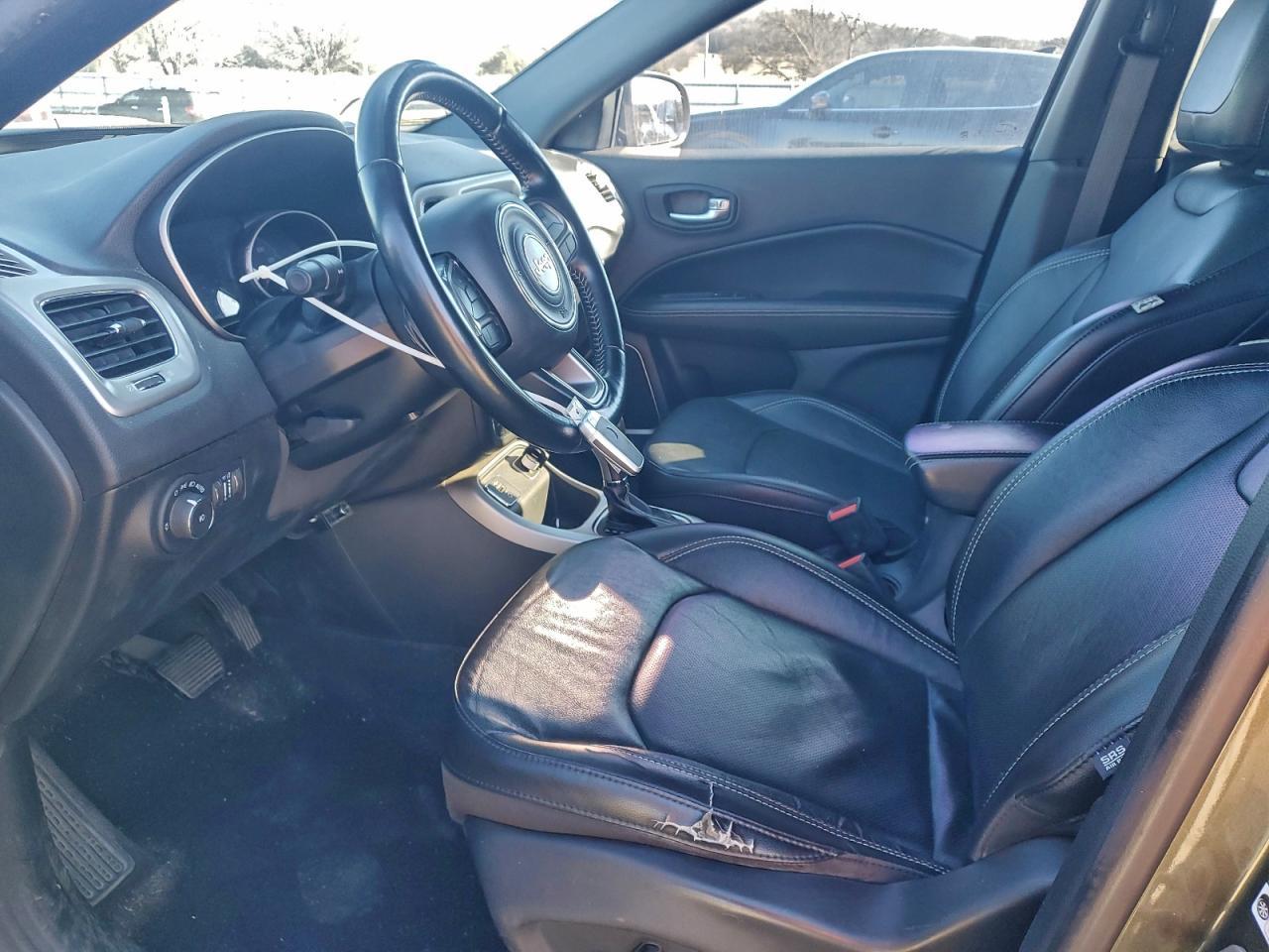 2021 JEEP Compass