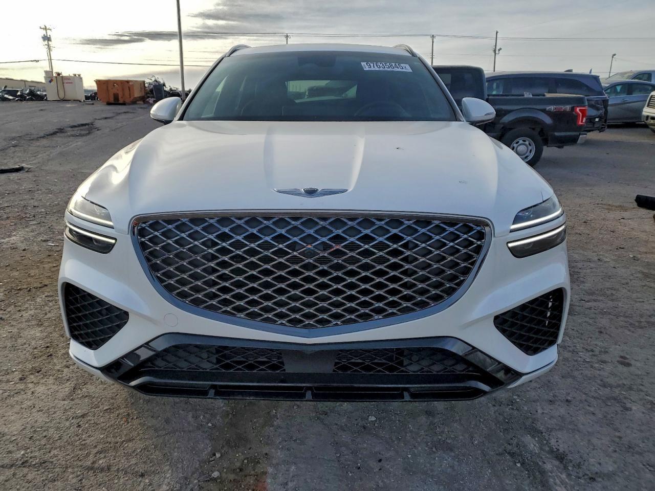 2023 GENESIS GV70