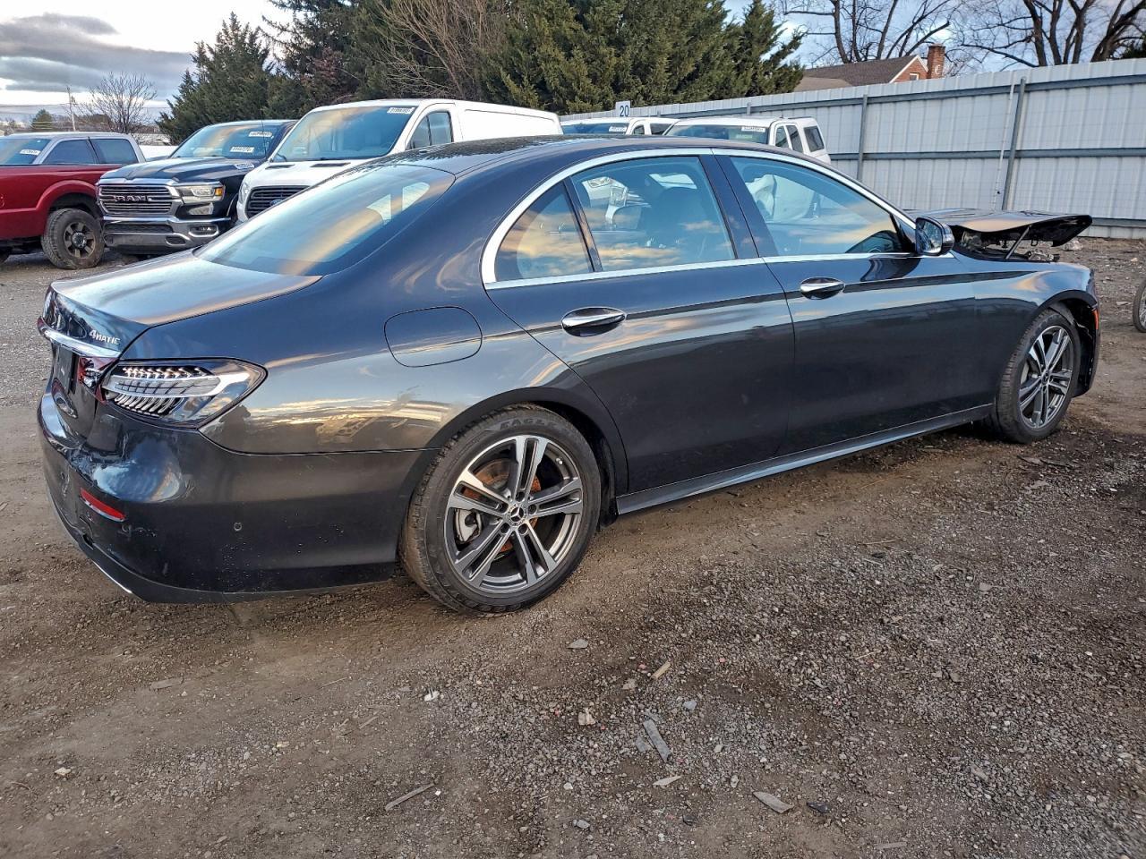 2023 MERCEDES-BENZ E-Class