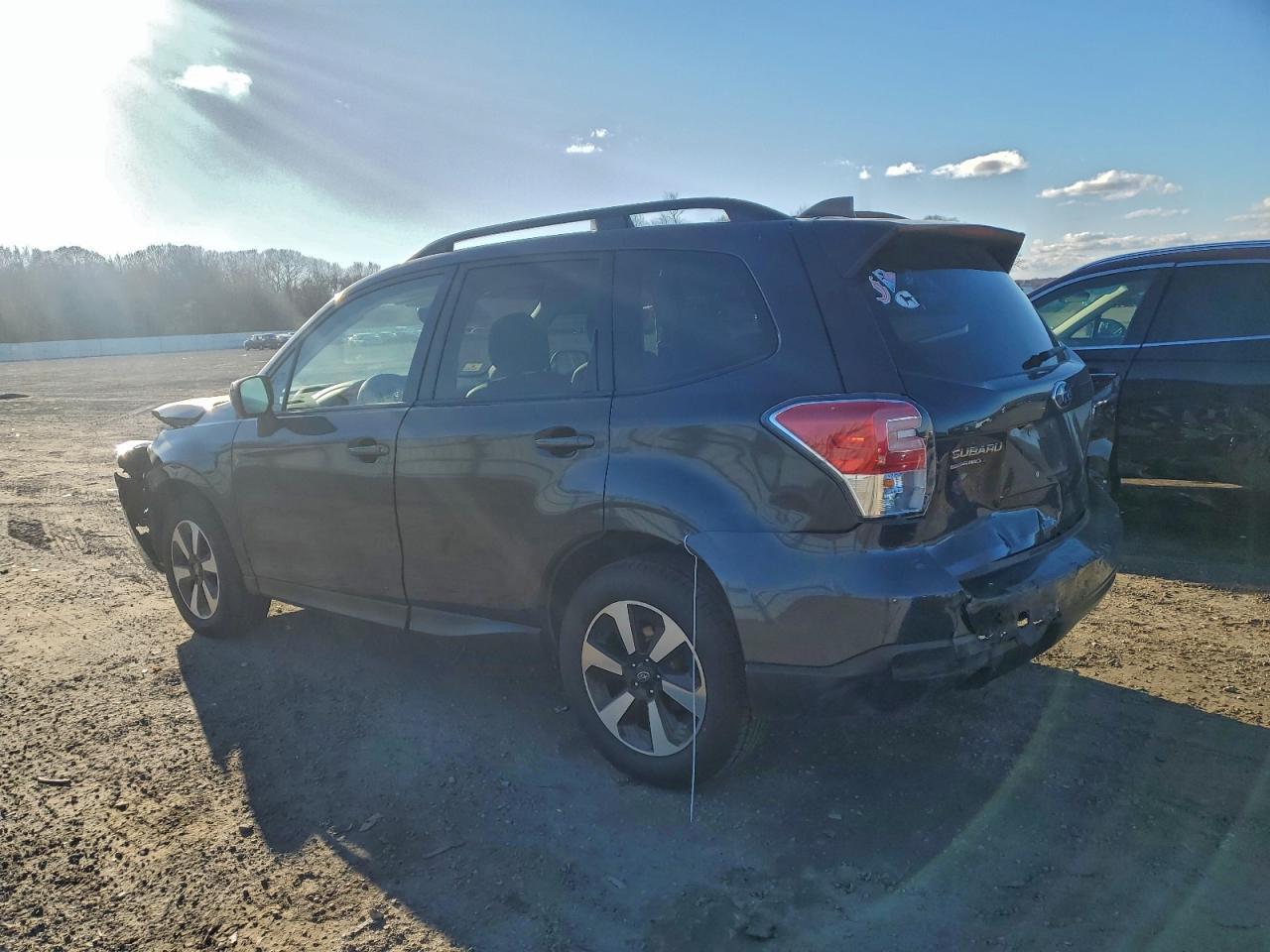2017 SUBARU FORESTER