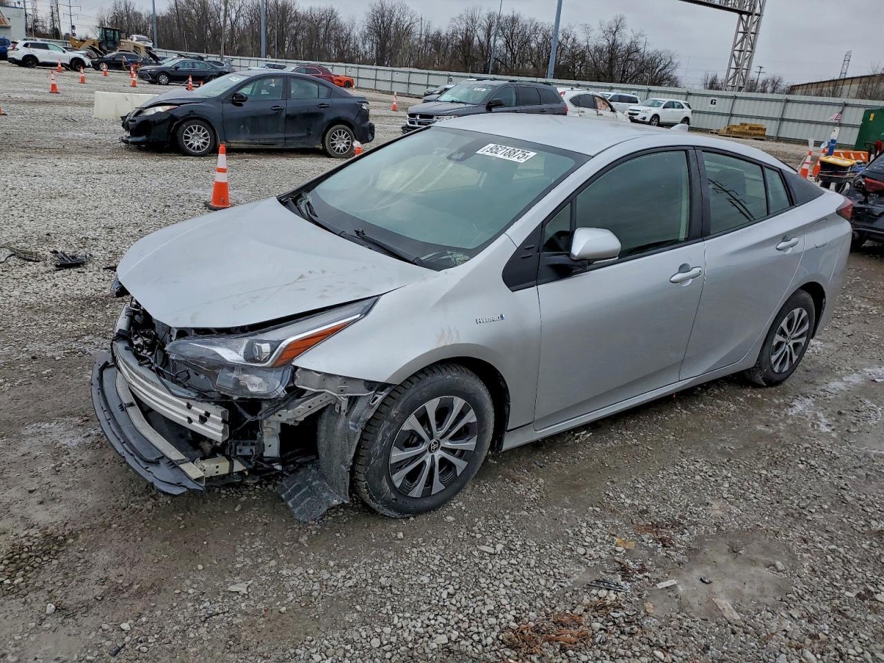 2022 TOYOTA PRIUS