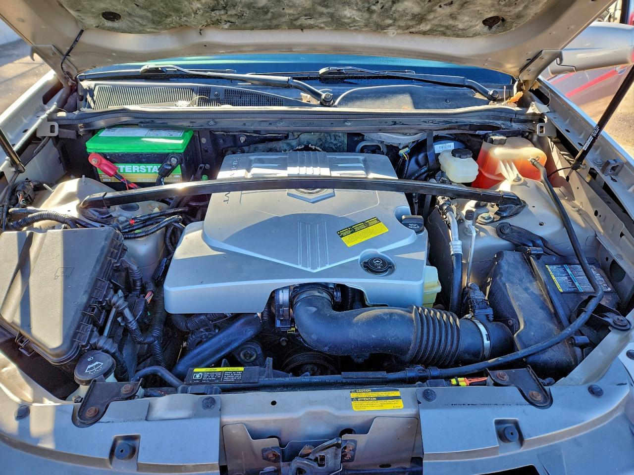 2004 CADILLAC SRX