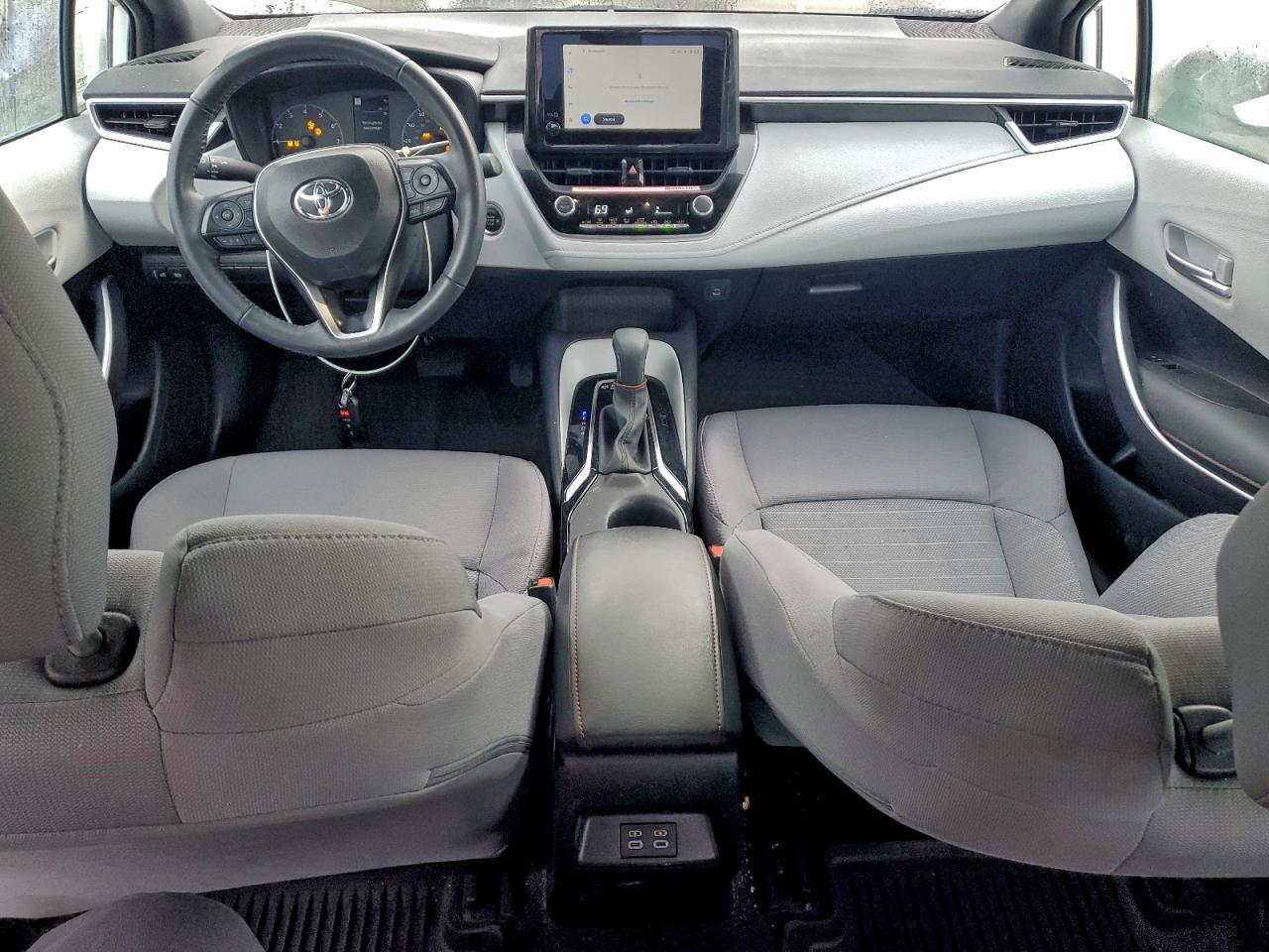 2024 TOYOTA COROLLA
