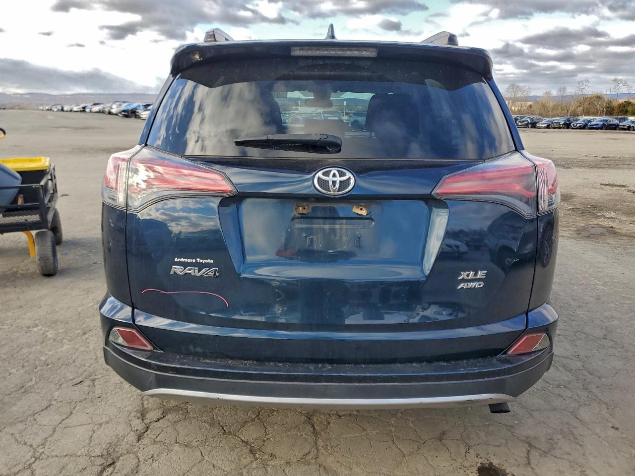 2017 TOYOTA RAV4