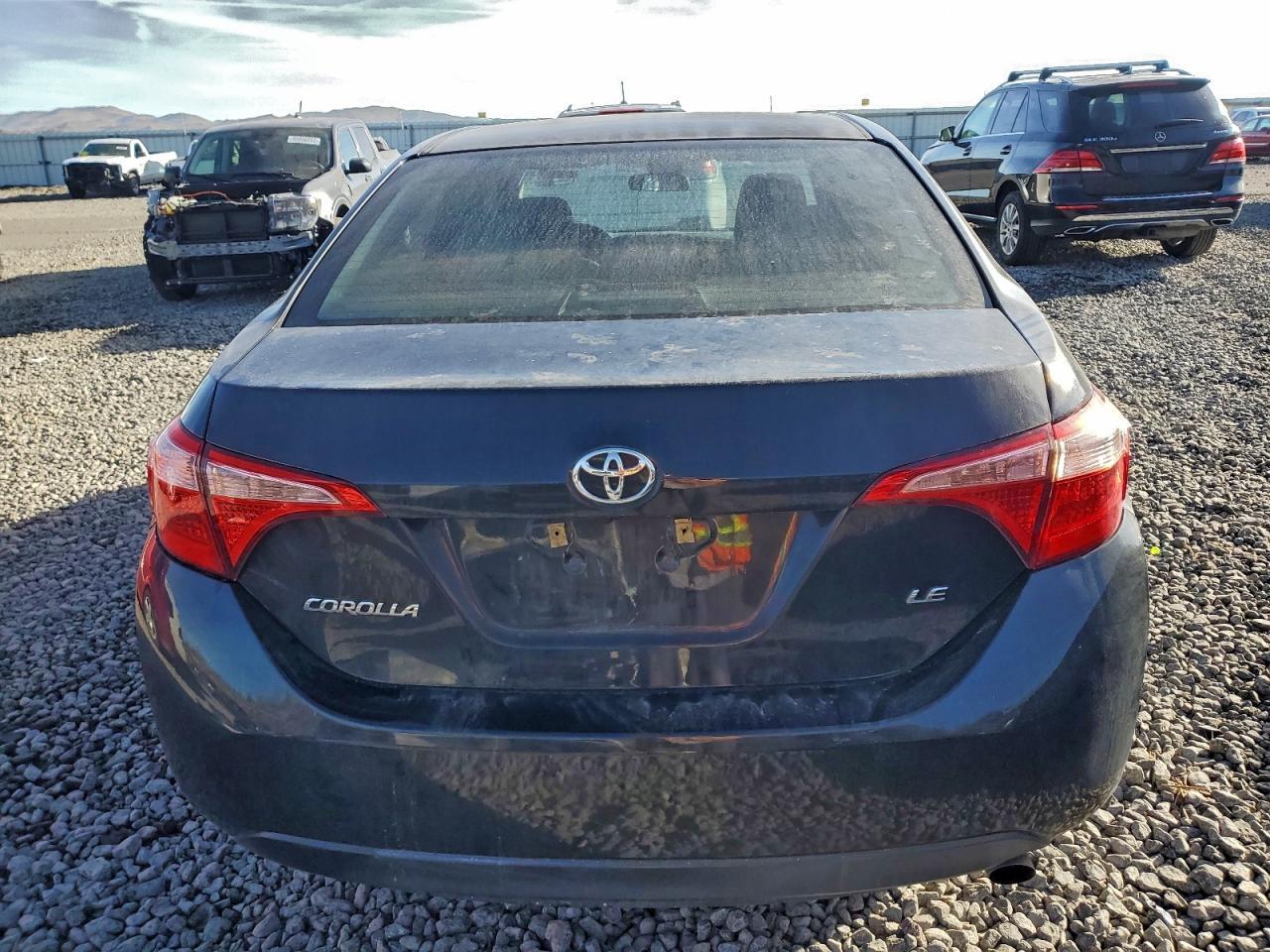 2017 TOYOTA COROLLA