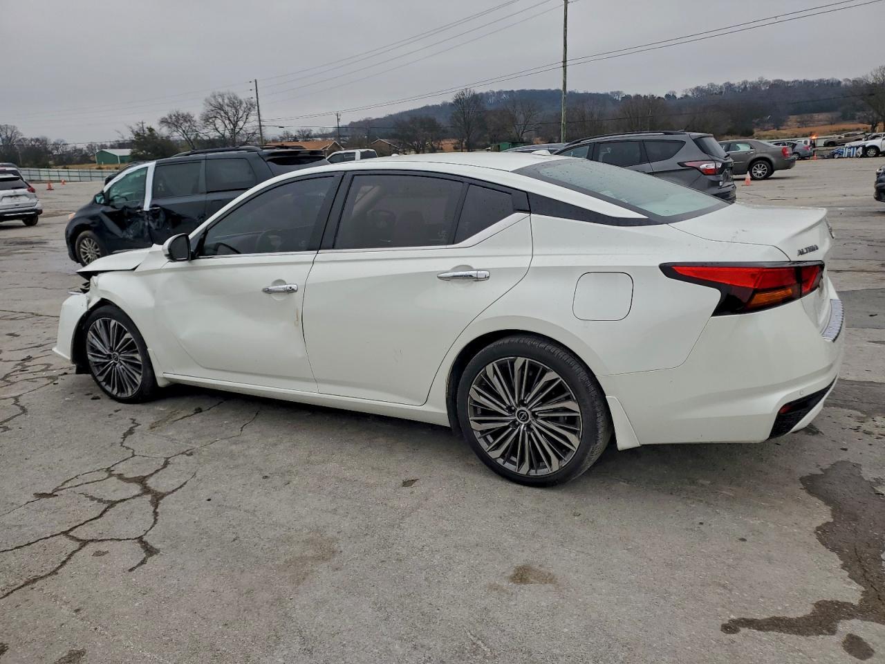 2023 NISSAN ALTIMA