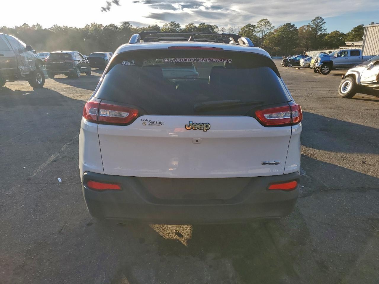 2018 JEEP CHEROKEE