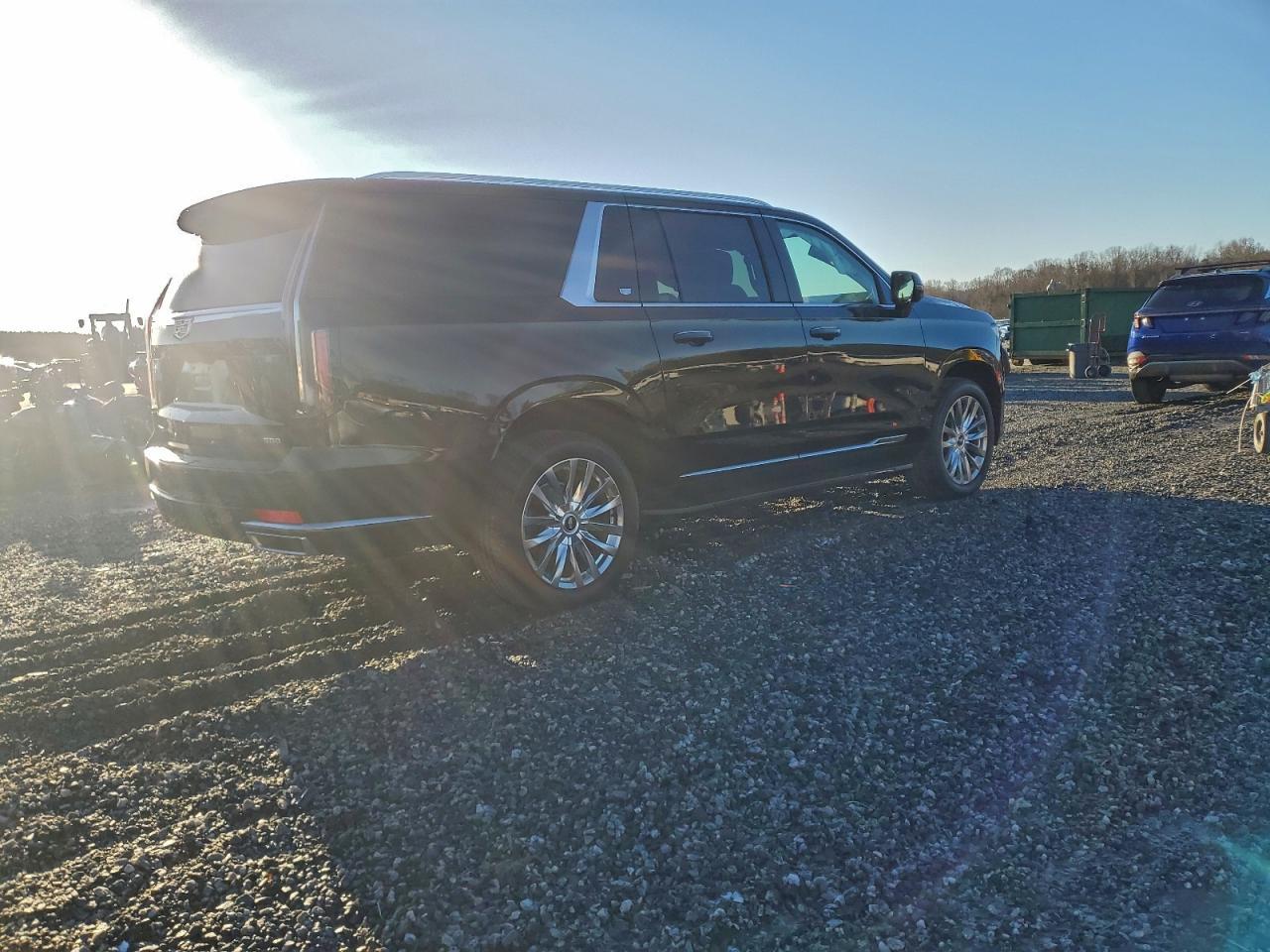 2021 CADILLAC Escalade ESV