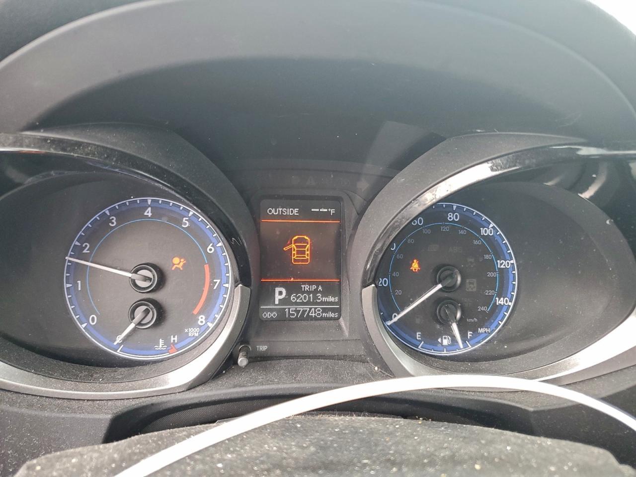 2015 TOYOTA COROLLA