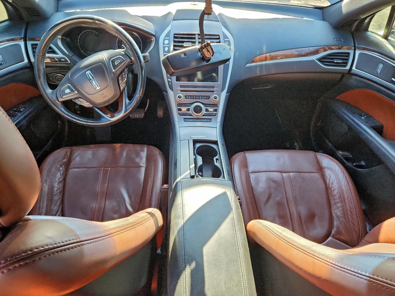 2017 LINCOLN MKZ