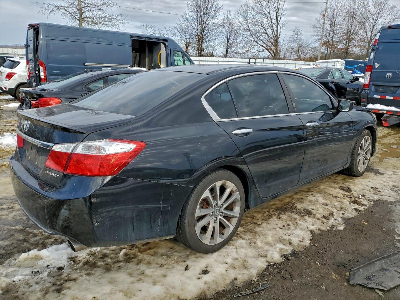 2015 HONDA ACCORD