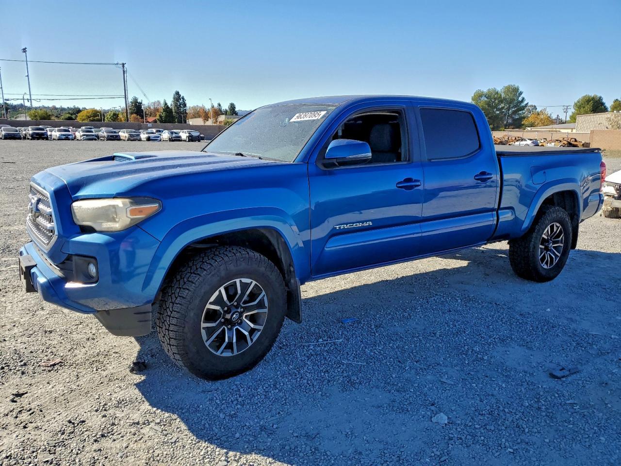 2017 TOYOTA TACOMA