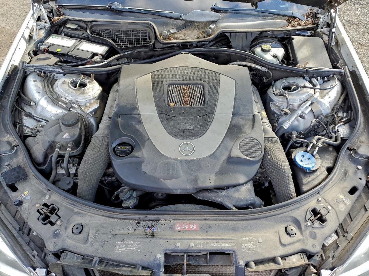 2011 MERCEDES-BENZ S-Class