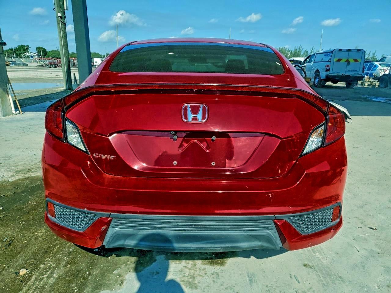 2018 HONDA CIVIC