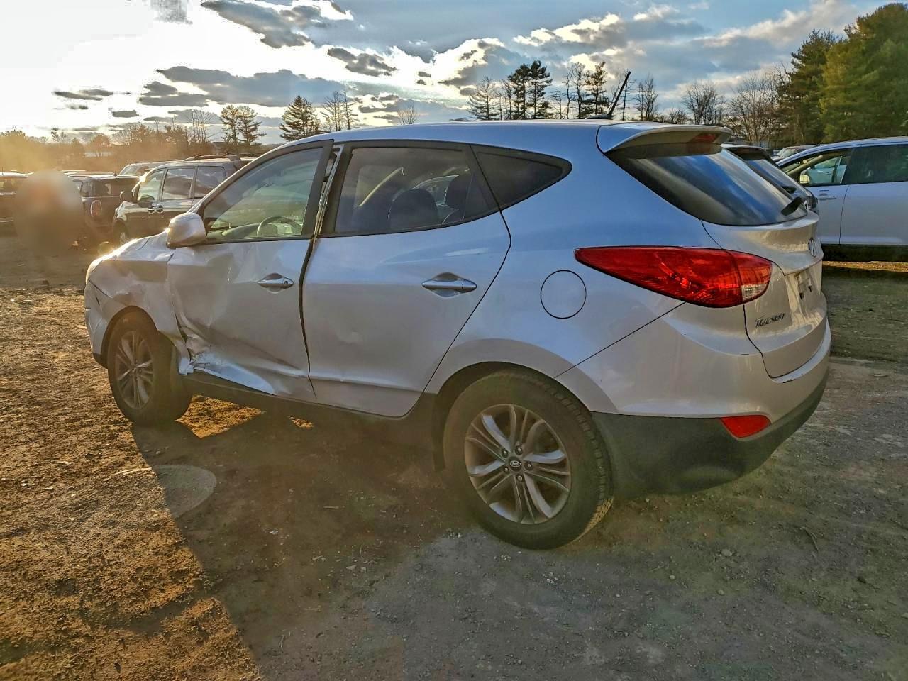 2015 HYUNDAI TUCSON