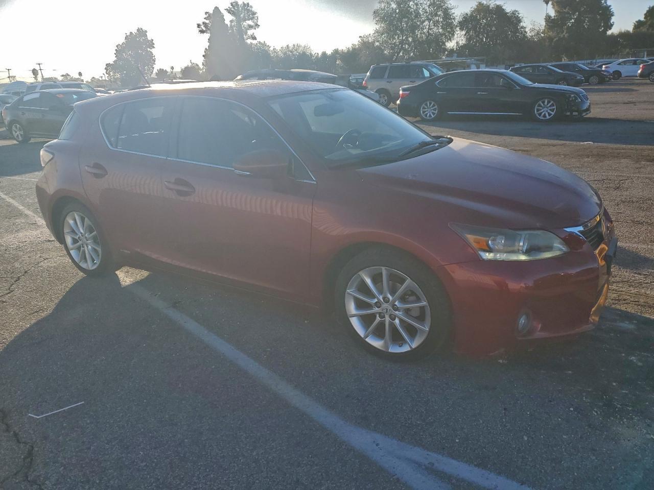 2012 LEXUS CT 200
