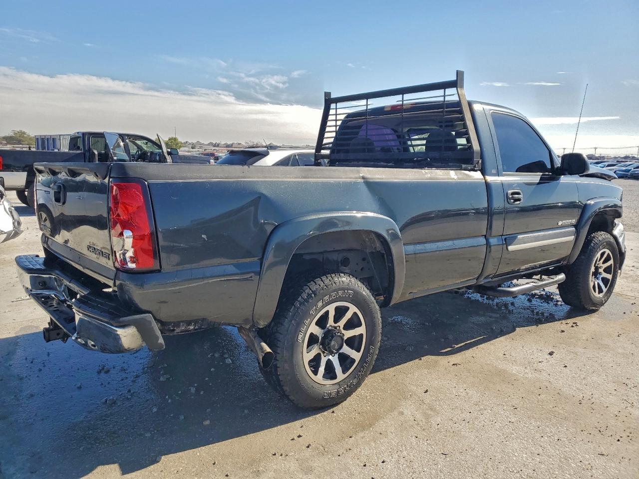 2004 CHEVROLET Silverado 2500