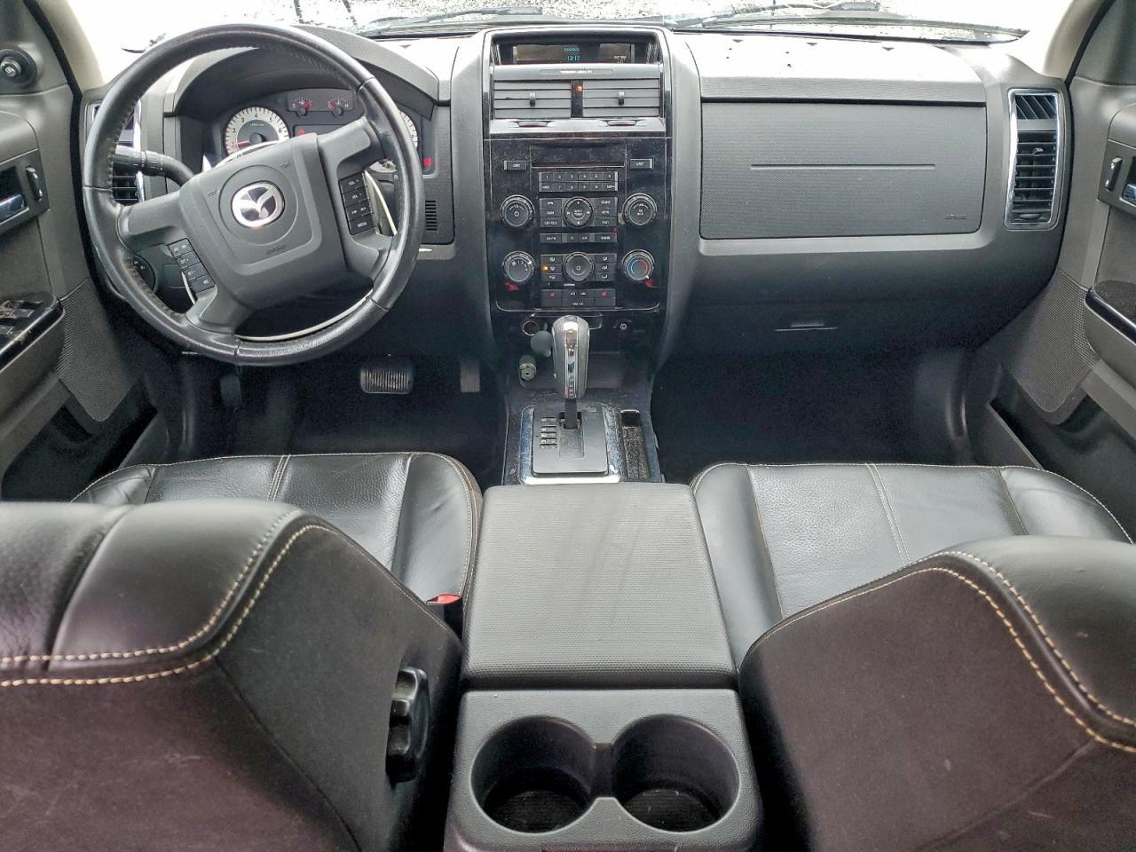 2011 MAZDA Tribute