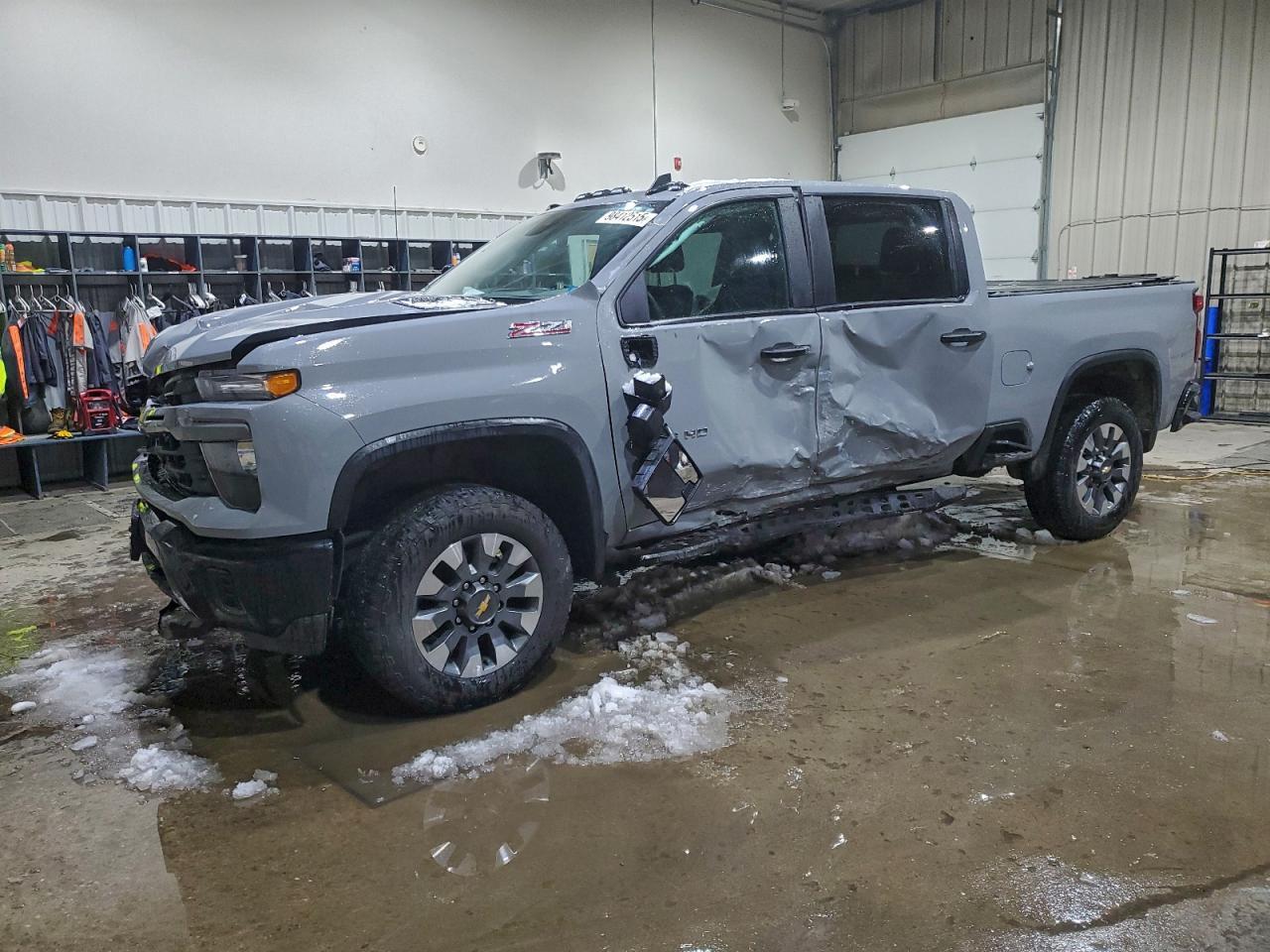 2025 CHEVROLET Silverado
