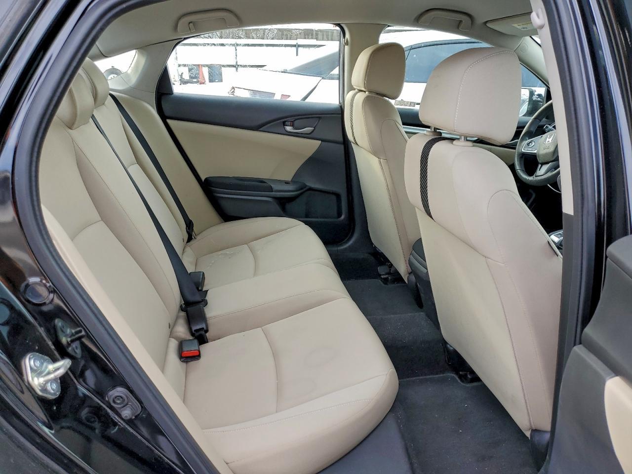2018 HONDA CIVIC