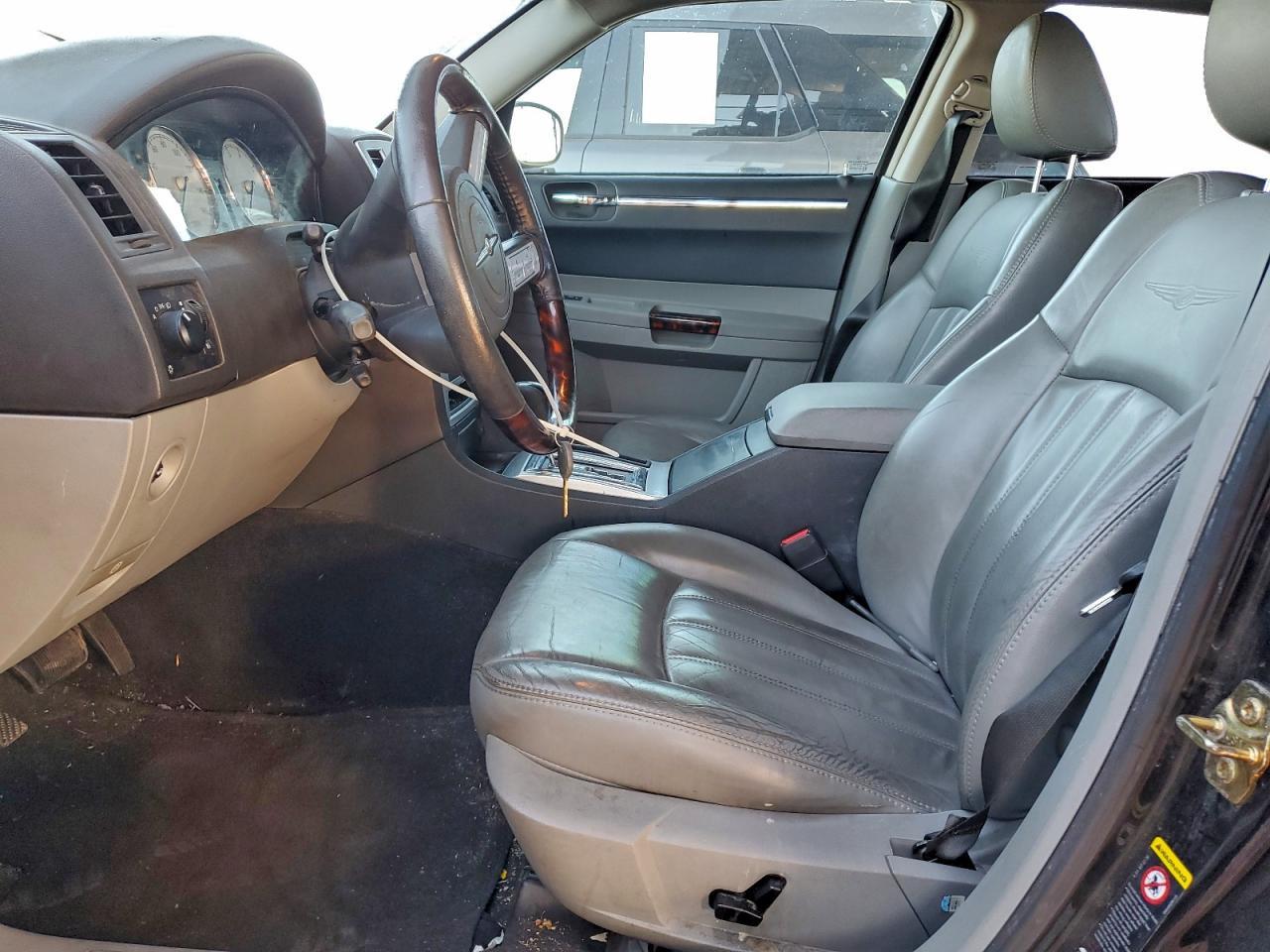 2006 CHRYSLER 300