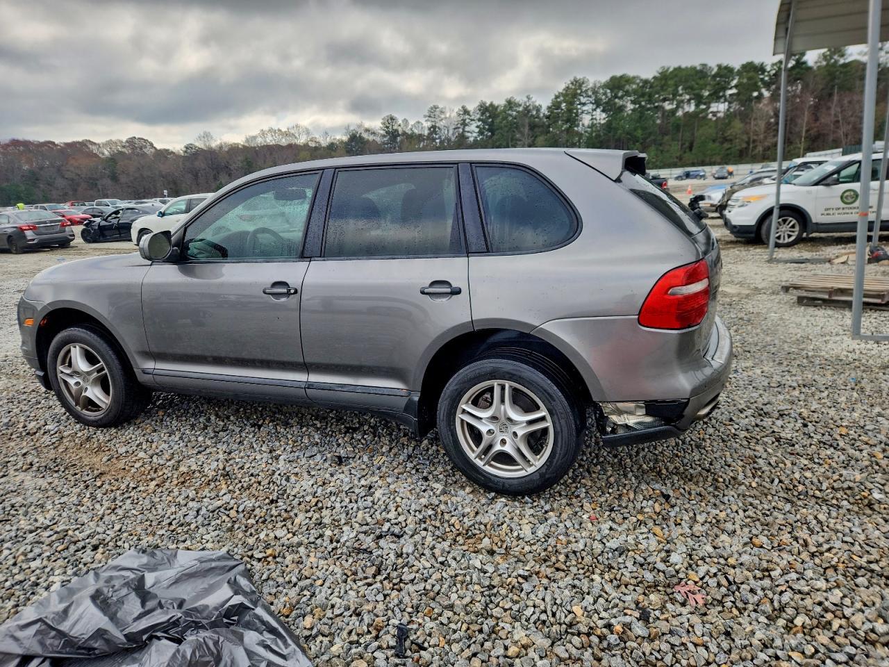 2010 PORSCHE CAYENNE