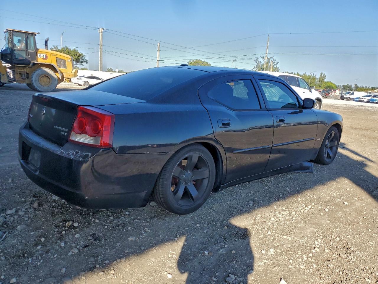 2010 DODGE CHARGER