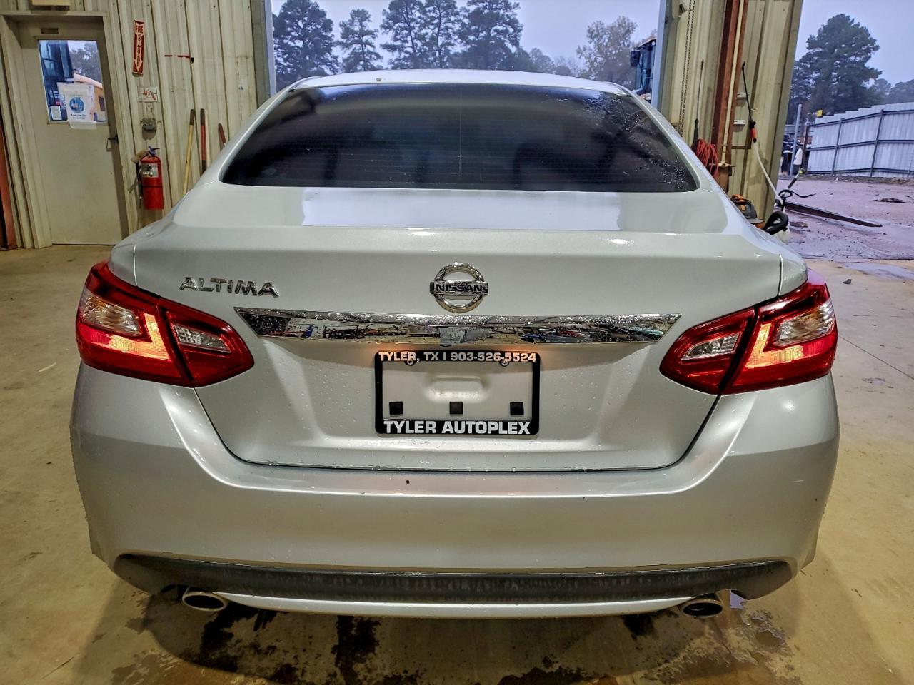 2016 NISSAN ALTIMA