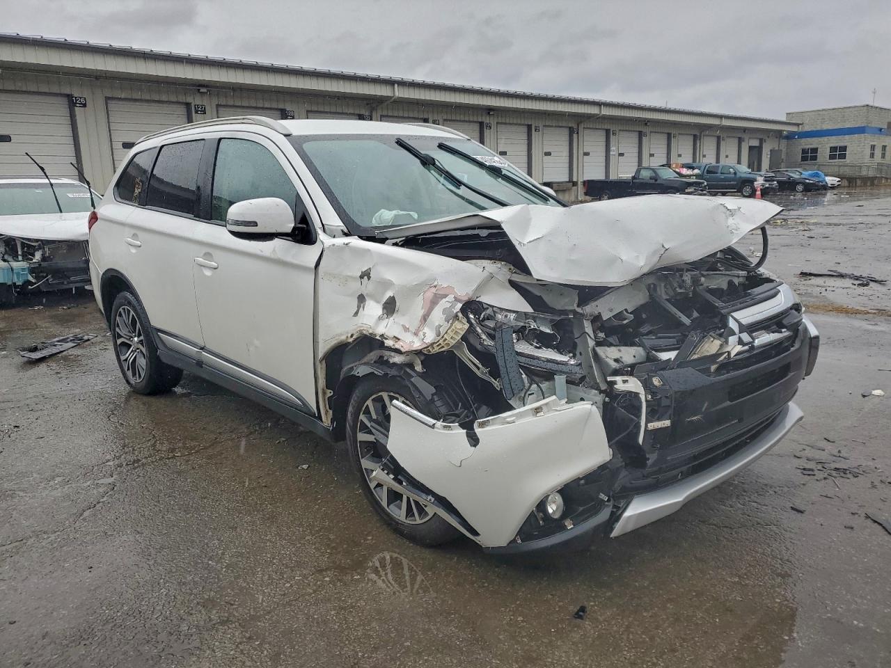 2017 MITSUBISHI outlander