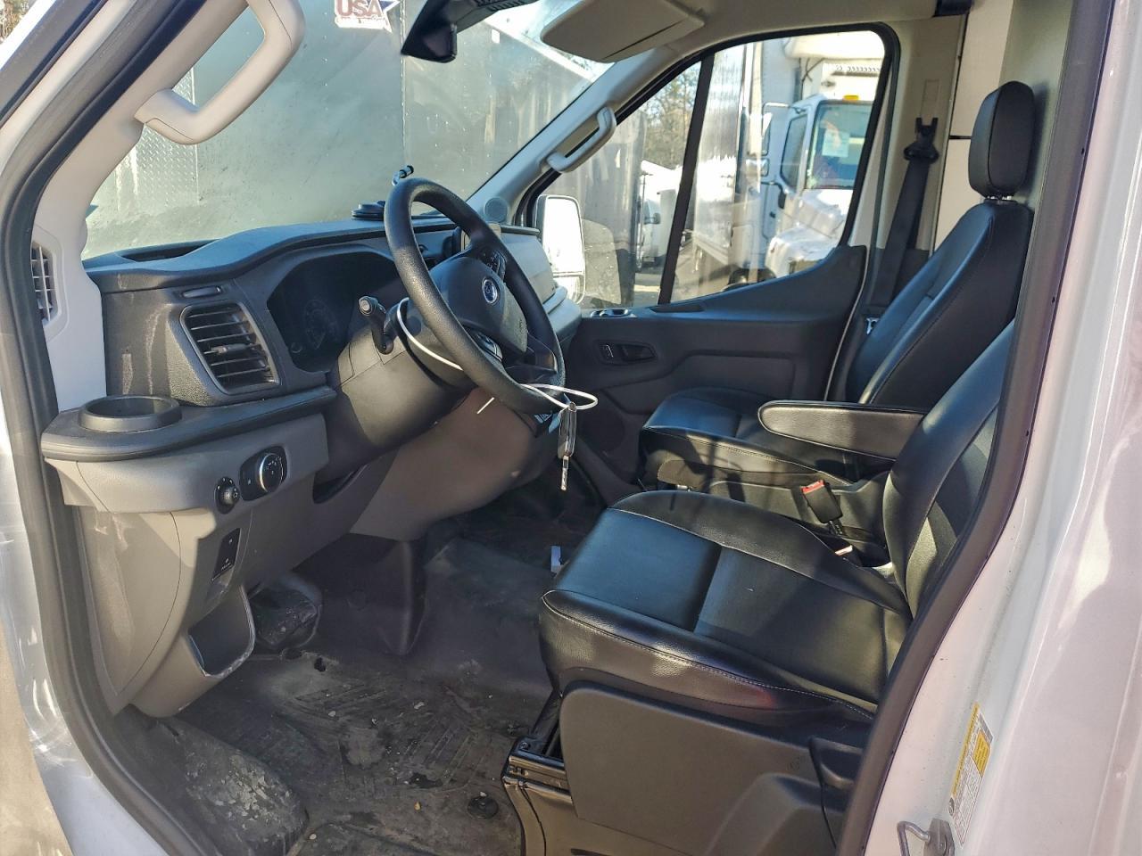 2023 FORD Transit