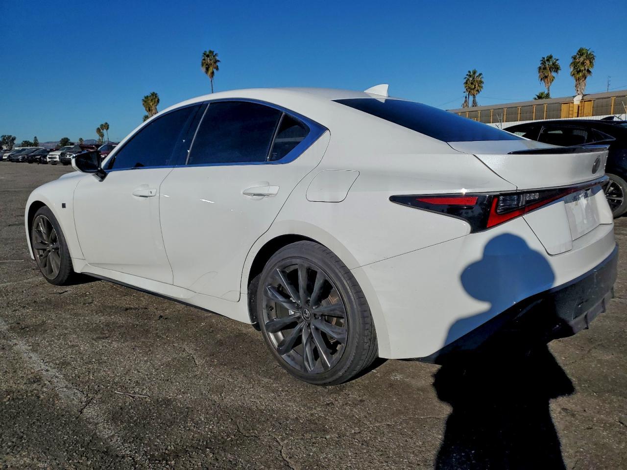 2025 LEXUS IS 300