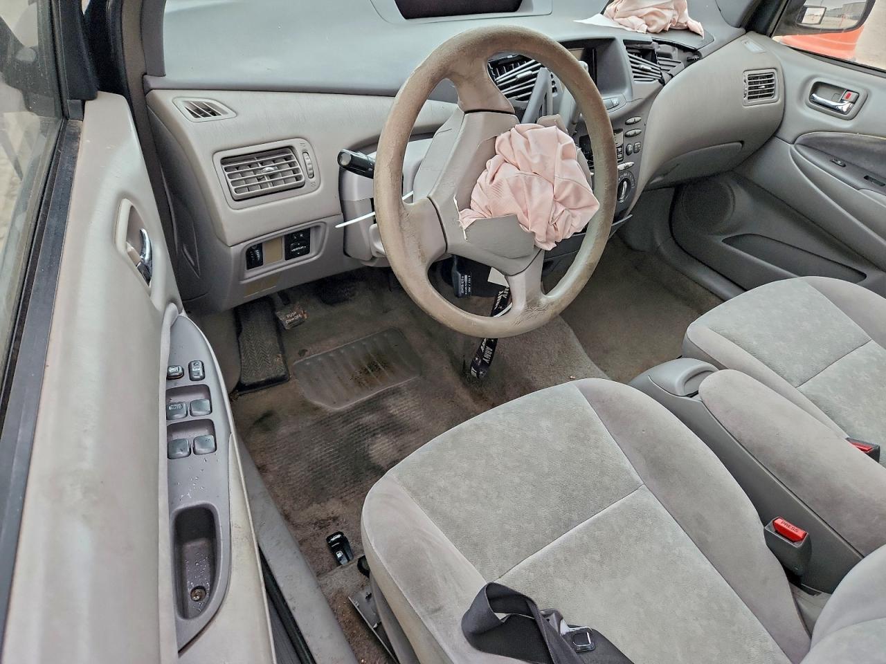 2002 TOYOTA PRIUS