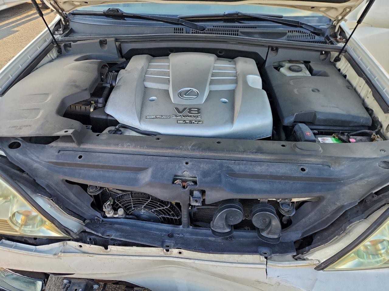 2004 LEXUS Gx 470