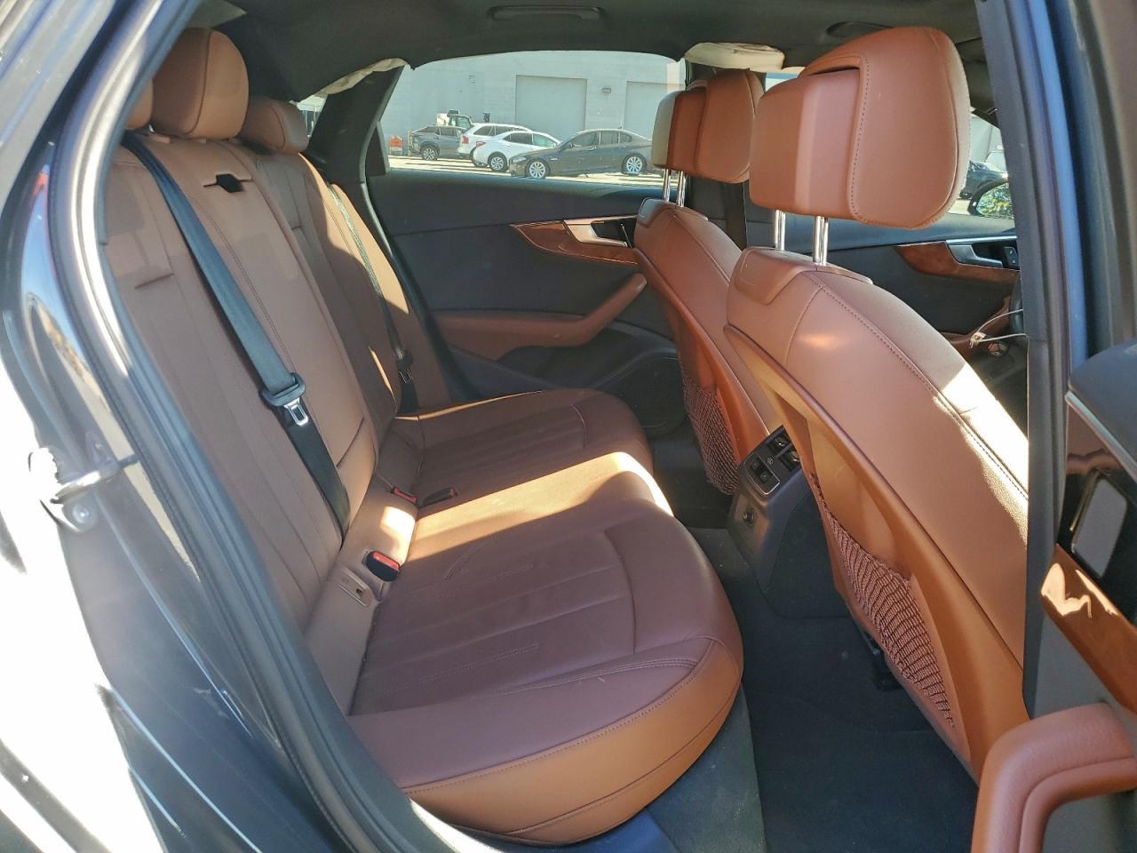 2022 AUDI A4